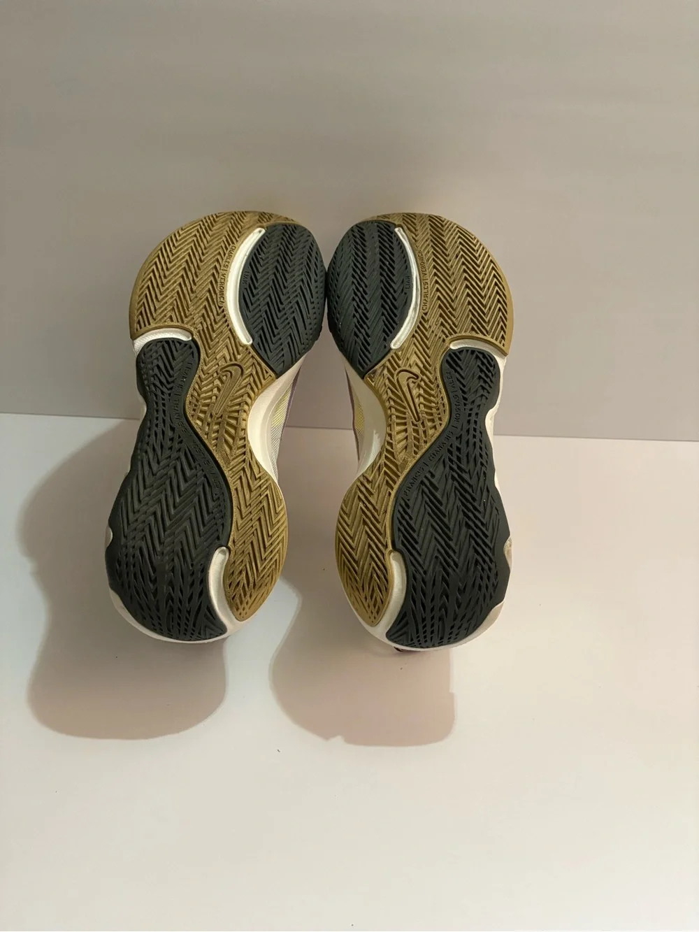 Men’s Nike Basketball Shoes